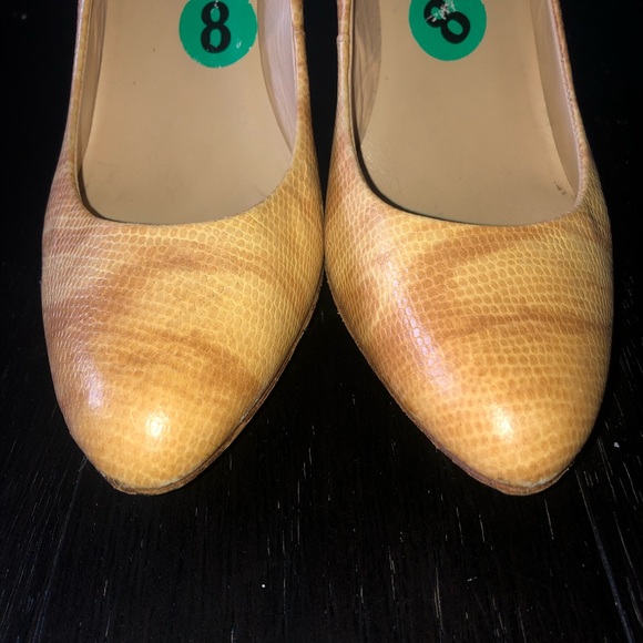 Boutique 9 Snakeskin Print Tan Neutral Heels 8 - Picture 2 of 8